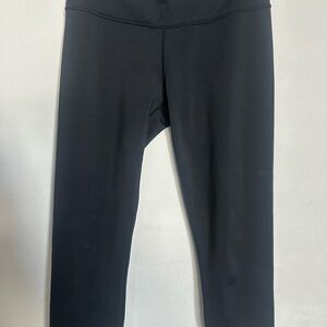 Athleta Black Capri Leggings